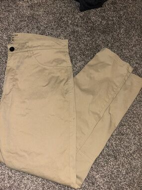 NWOT Kenneth Cole Golf Pants- 33x30